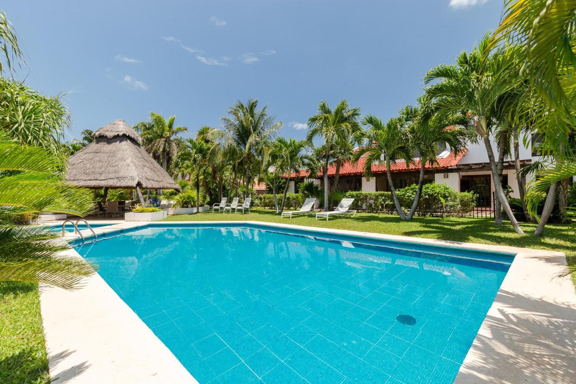 Large House - Walking To Beach - 10 Guests! 坎昆 外观 照片