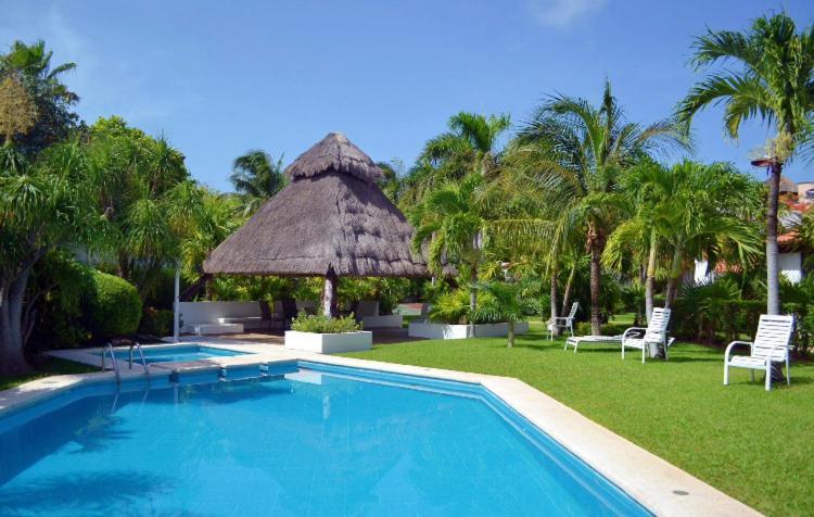 Large House - Walking To Beach - 10 Guests! 坎昆 外观 照片